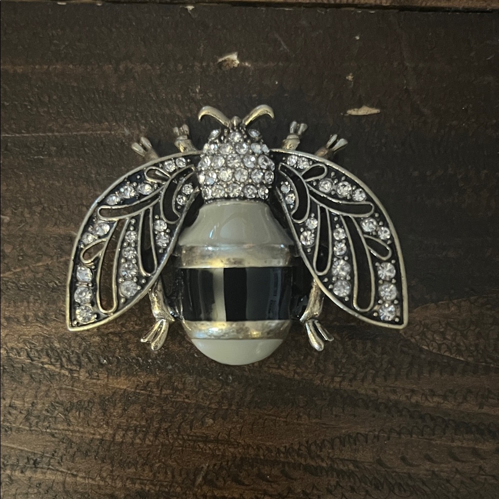 Bee Brooch with Black and White crystal Stripes